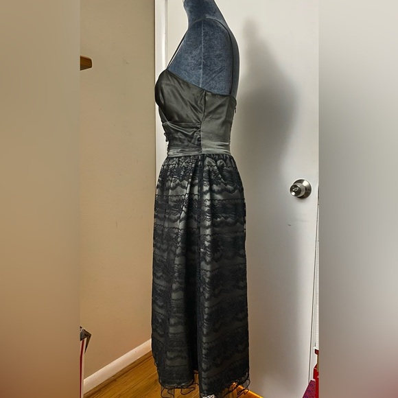 Intrigue Cocktail Party Black Lace Over Green Satin Dress Size 6 - Picture 3 of 13
